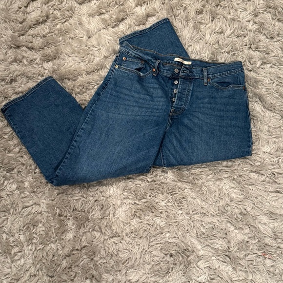 Levi's 501 Women's Straight Leg Jeans 18W crop pants - Picture 1 of 1